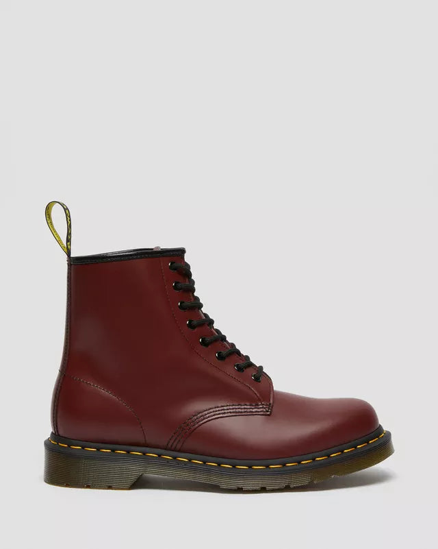 Marten | Elegant Lace-Up boots