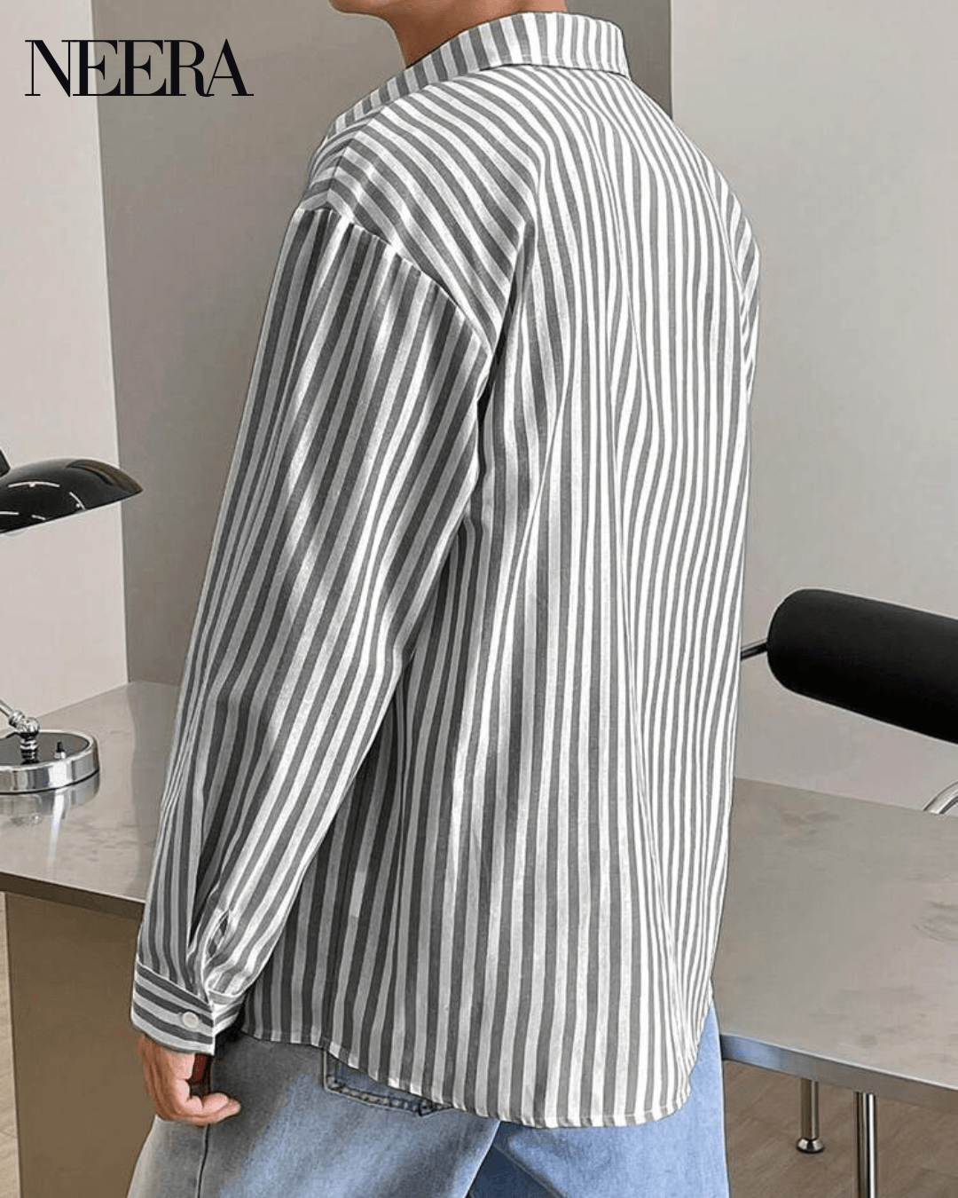 Camicia a righe con colletto classico