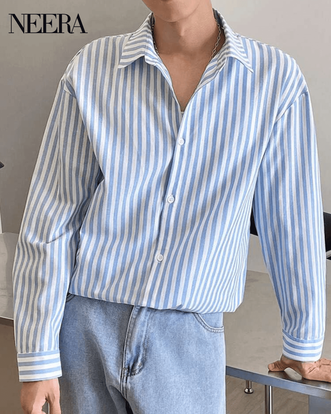 Camicia a righe con colletto classico