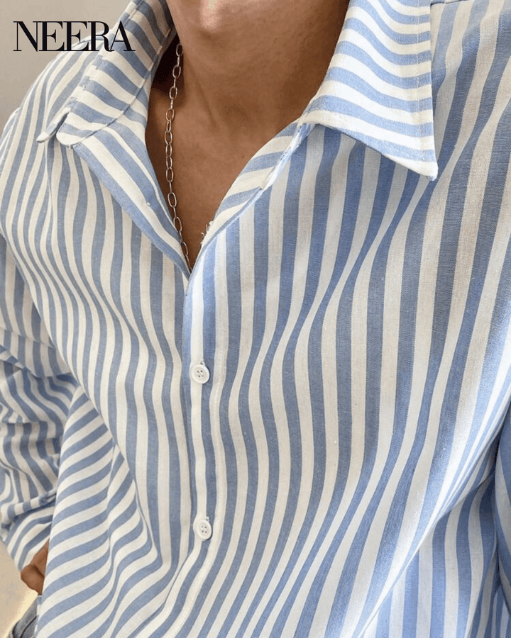 Camicia a righe con colletto classico