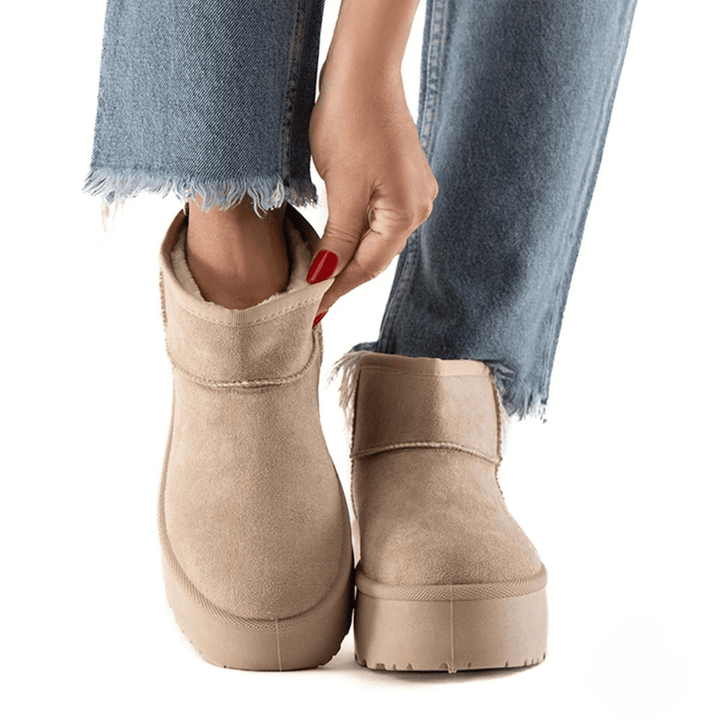 Blanche ankle boots with internal fur and platform wedge