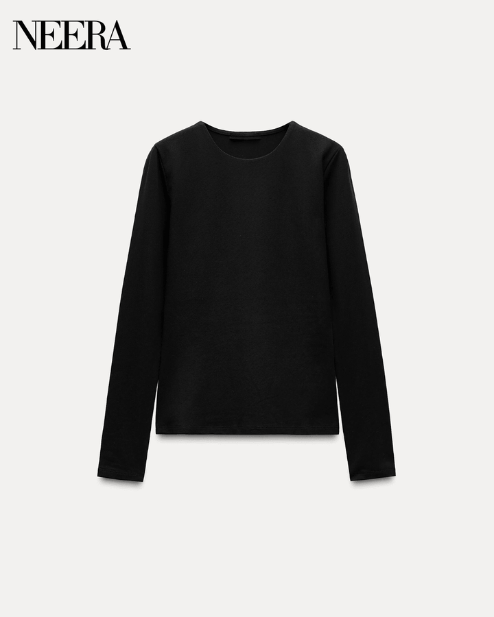 Long-sleeve t-shirt