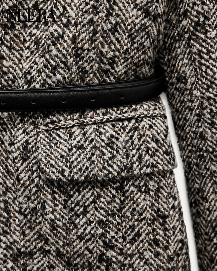 Cappotto in tweed con cintura