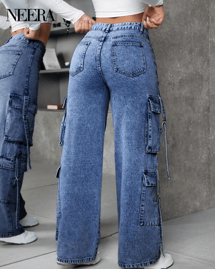 High waist cargo jeans with pockets