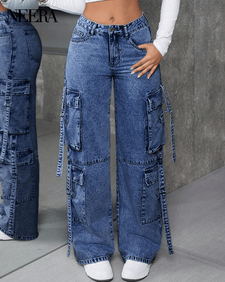 High waist cargo jeans with pockets