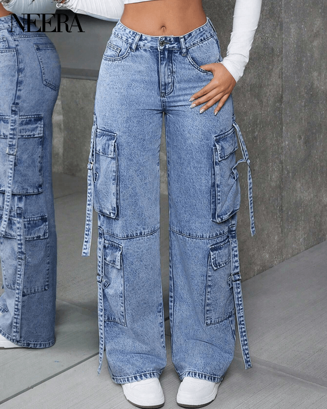 High waist cargo jeans with pockets