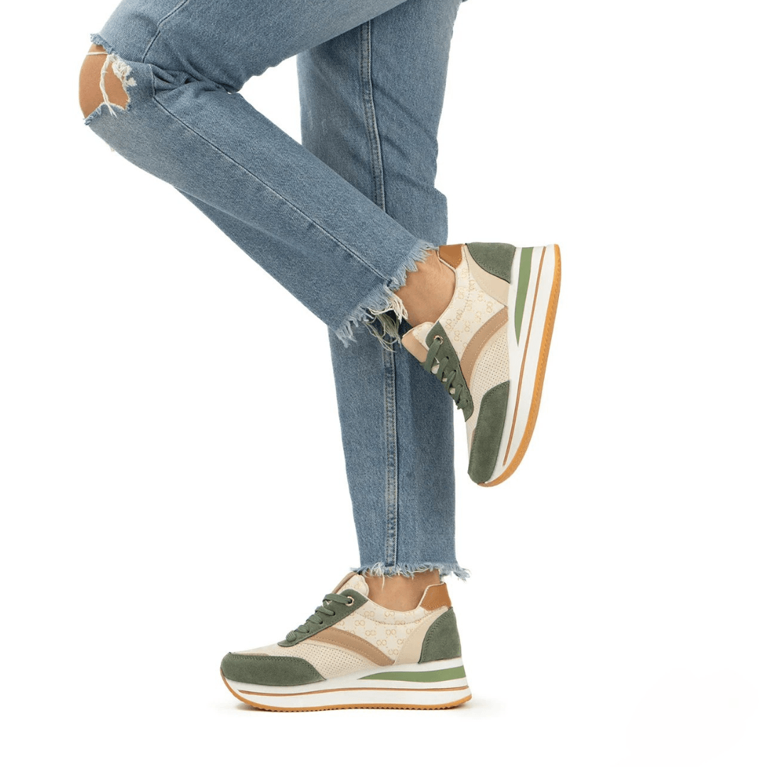 Sneakers casual da passeggio Clary con comoda zeppa