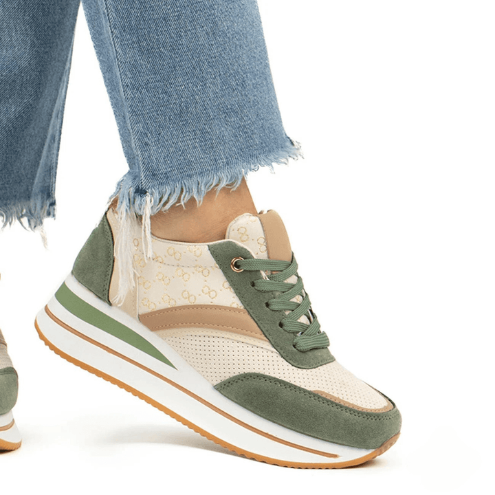 Sneakers casual da passeggio Clary con comoda zeppa