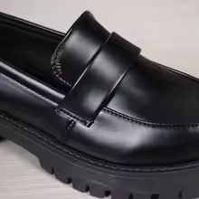 Eugénie | Mocassins confortables en cuir noir avec semelle épaisse et confortable